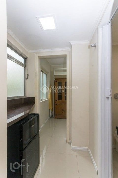 Image 19 - 227142